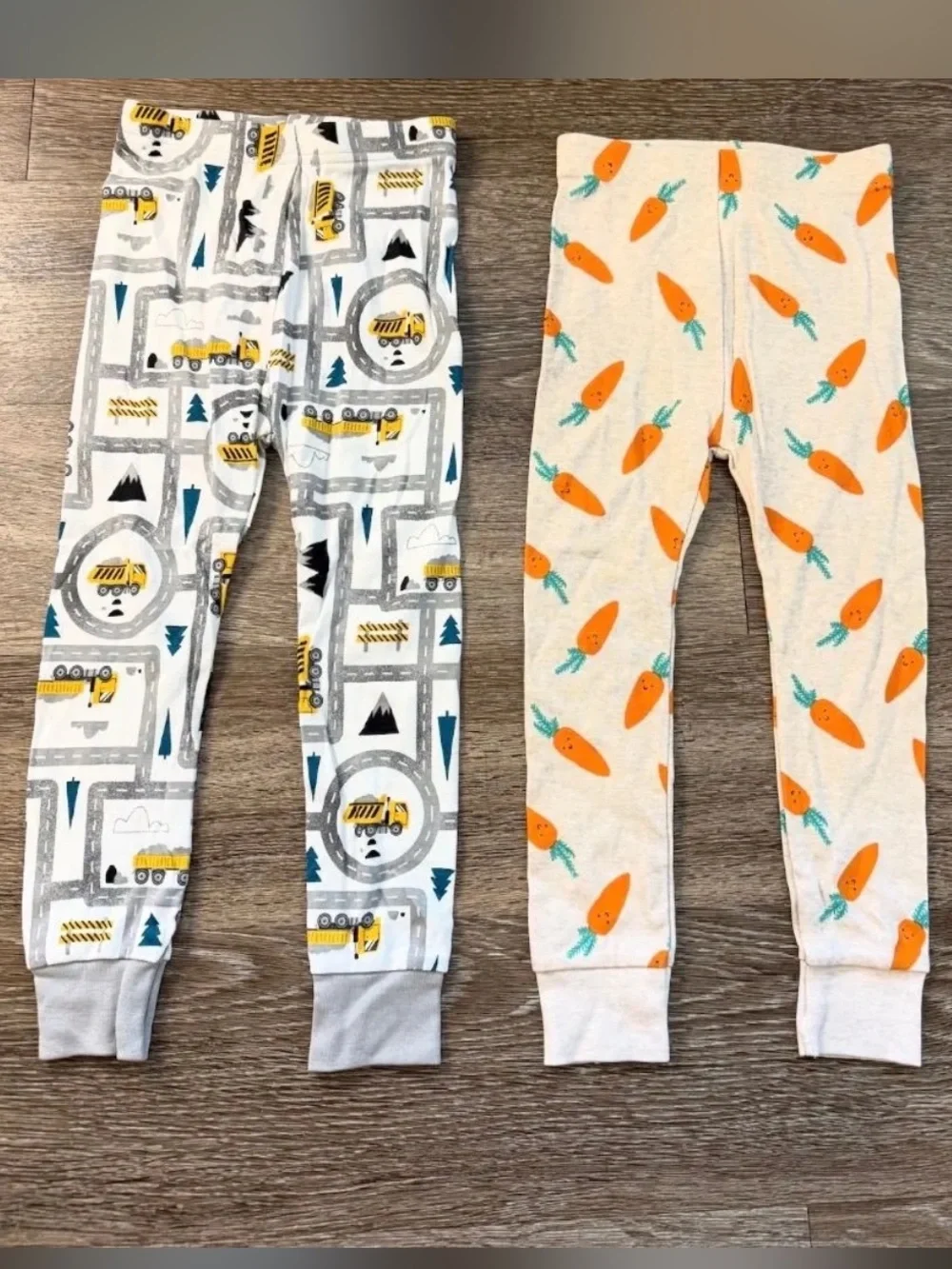 Old Navy 100% Cotton PJ Pants 2-PACK Roads & Carrot